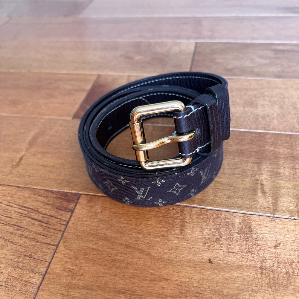 Authentic Louis Vuitton brown belt